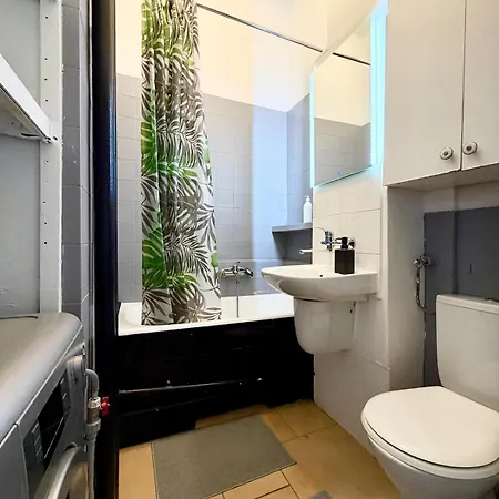 Apartment Flat Next To Rondo Onz *