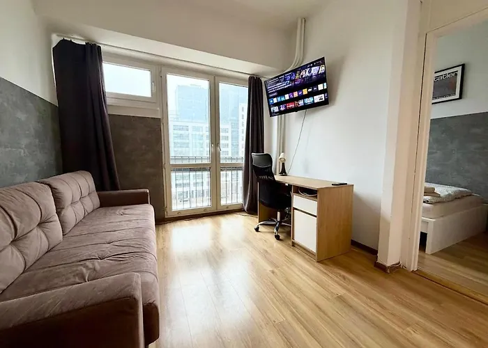 Apartment Flat Next To Rondo Onz Warsaw