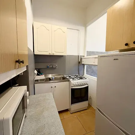 Flat Next To Rondo Onz Apartament *